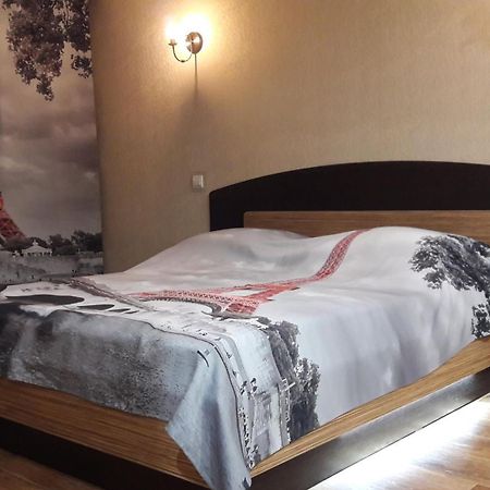 Apartment Тeslenka11 Krivoi Rog Exterior foto